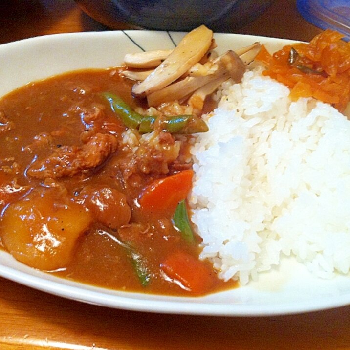 バナナいり！カレー